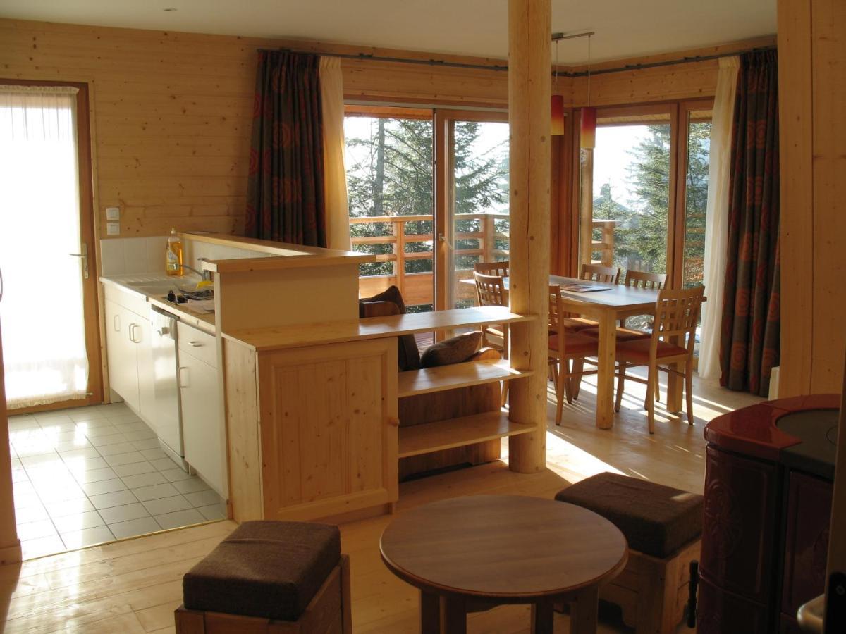 Ferienwohnung Les Loges Du Jura 4 Etoiles Nanchez Exterior foto