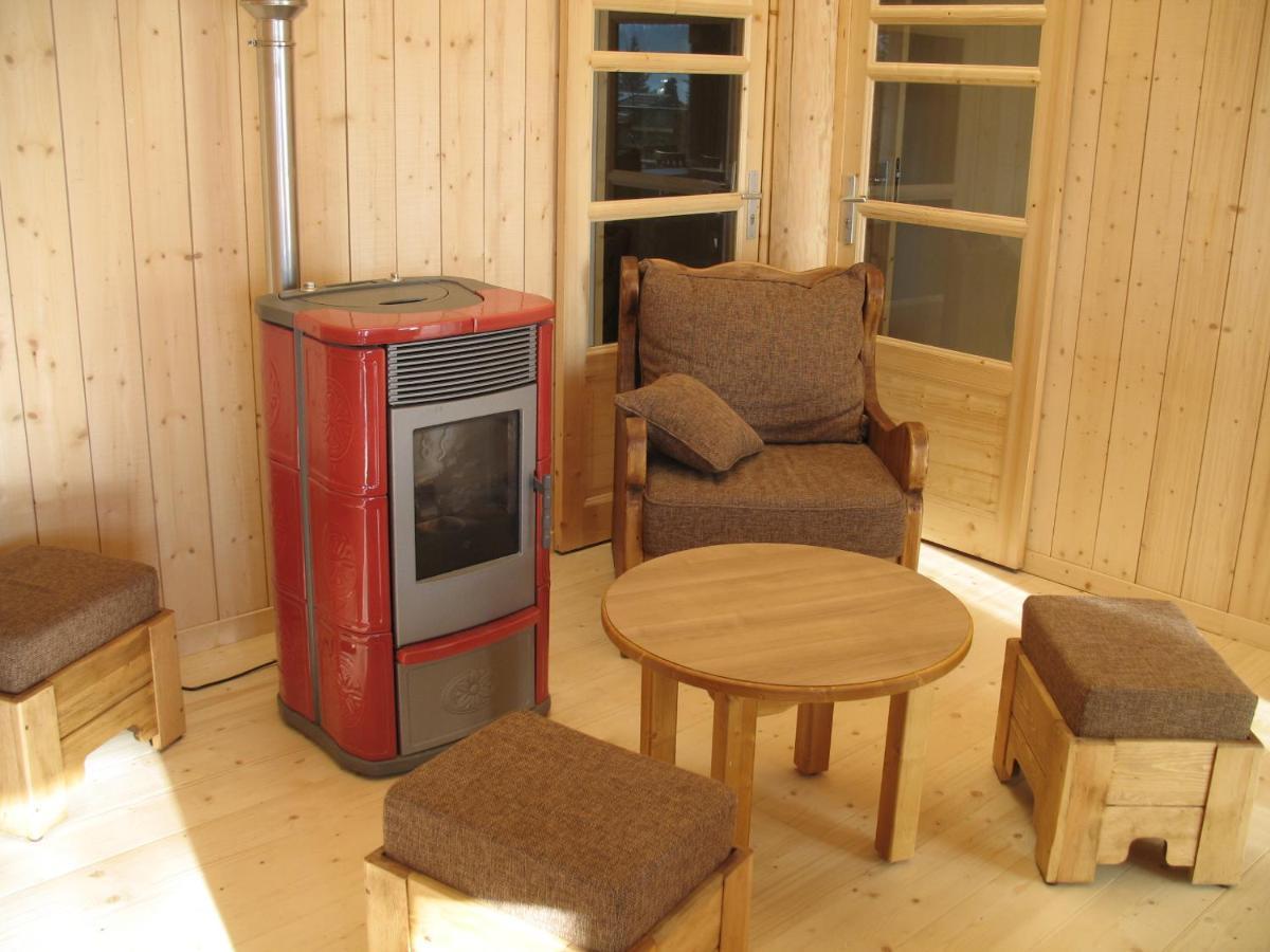 Ferienwohnung Les Loges Du Jura 4 Etoiles Nanchez Exterior foto